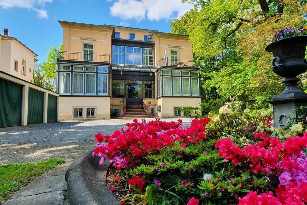 Ferienwohnungen Villa Haniel Julius Дрезден Экстерьер фото